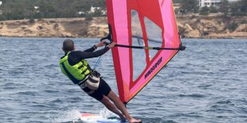 El italiano Andrea Marchesi, triunfador absoluto en la primera edición del Windsurfer Ibiza Meeting