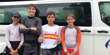 Los regatistas de Ilca 4 y TDV de Es Nàutic viajan a Menorca para competir