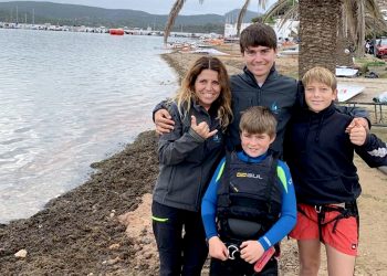 Los regatistas de TDV del CNSA regresan de la Copa Federación, en Fornells, con dos podios