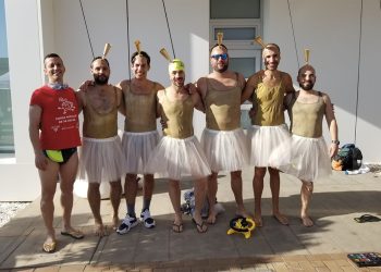 Navidad pintoresca en Es Nàutic, gracias a la Copa de Nadal de natación