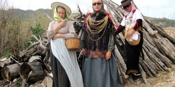 El arte de la familia Hormigo, Muriel Grossmann, Aires Formenterencs, Pageses Emprenyades y Swingin Tonic, este fin de semana en Es Nàutic