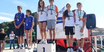 Los palistas del CNSA logran siete medallas en la III Copa de España de Kayak de Mar, en Asturias