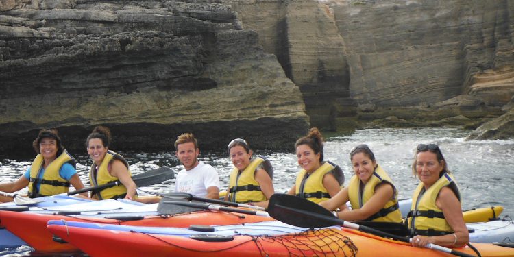 ¡Este año incrementamos los cursos de verano! Ven a navegar a Es Nàutic