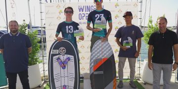 El gallego Martín Tieles y la mallorquina Leya Seguí salen campeones de España absolutos del Ibiza Wingfoil Open