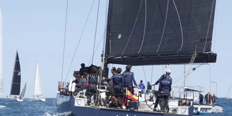 El ‘Pelotari Project’ y el ‘Tapioca’ vencen en tiempo real en la Ruta de la Sal 2025