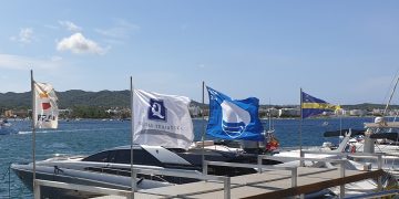 L’ADEAC concedeix de nou la bandera blava al Club Nàutic Sant Antoni