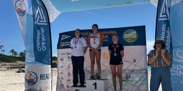 El equipo de Piragüismo de Es Nàutic regresa de la Copa de España de Kayak de Mar con cuatro medallas