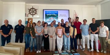 Alumnes de Quartó de Portmany presenten a Es Nàutic la campanya #Tortuga a la vista: ¡Ibiza actua!