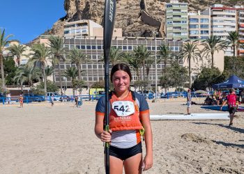 Júlia Roselló, oro en Mujer Infantil A